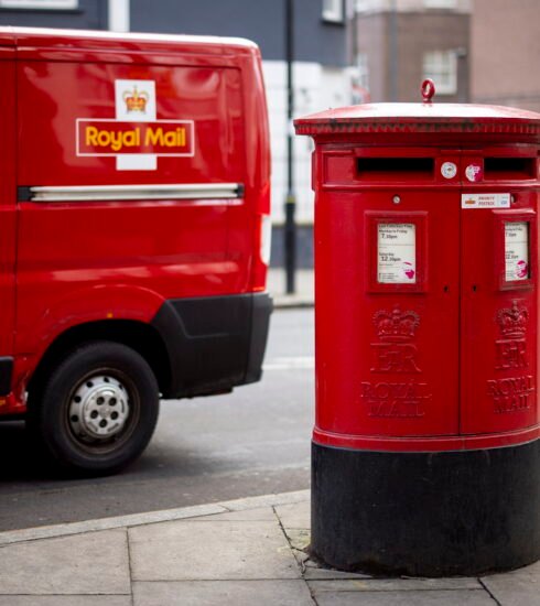 Royal Mail: Tracking the Reliability and Convenience